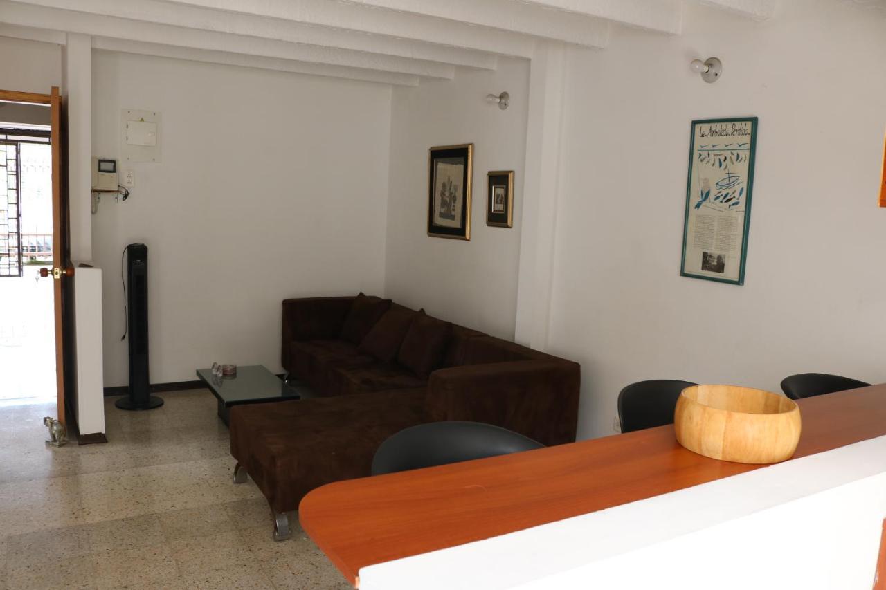 Apartamentos Limonar Калі Екстер'єр фото
