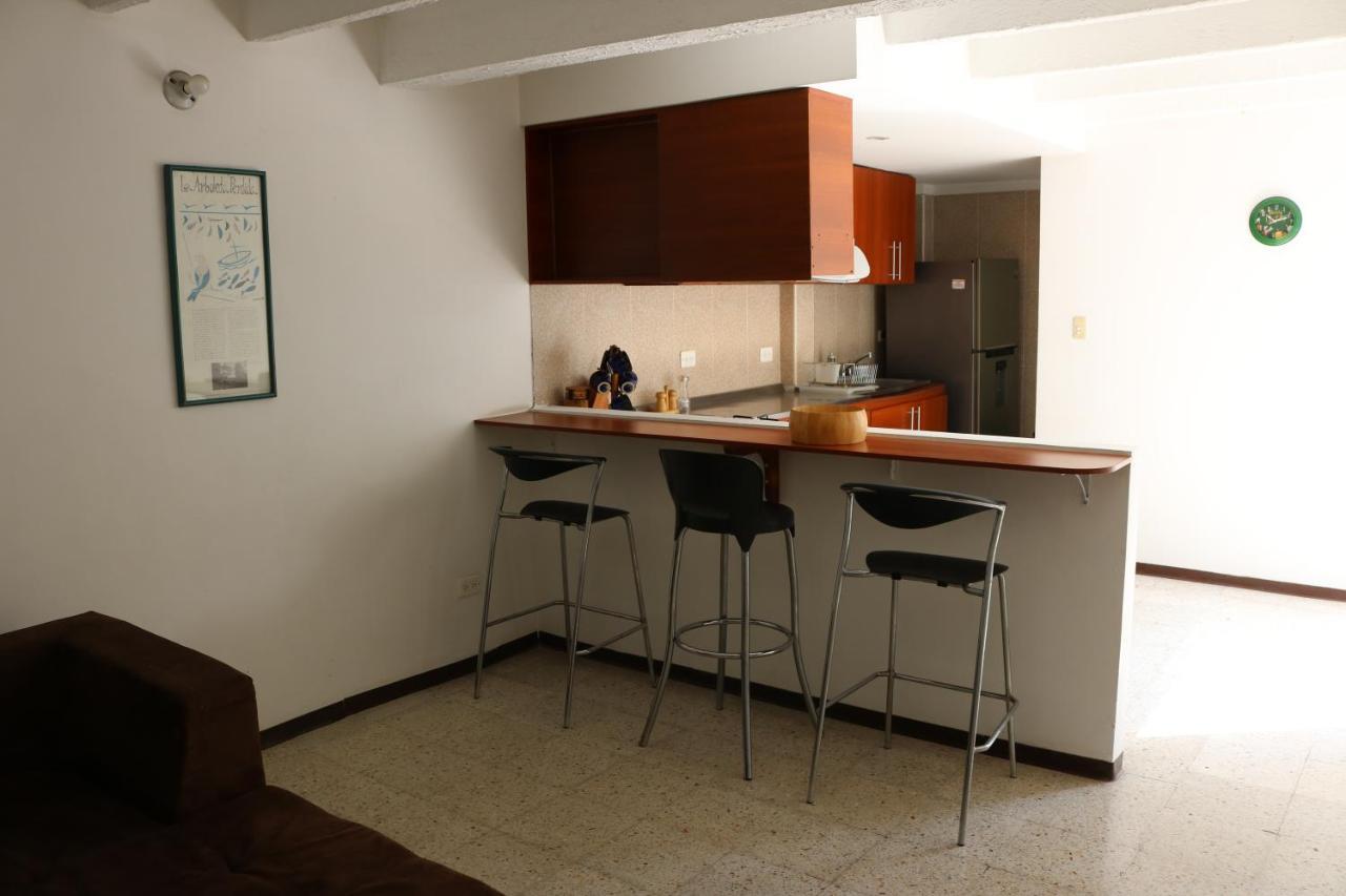 Apartamentos Limonar Калі Екстер'єр фото